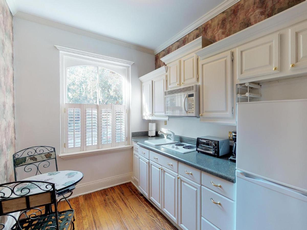 Southern Charm On Liberty Savannah Exterior foto